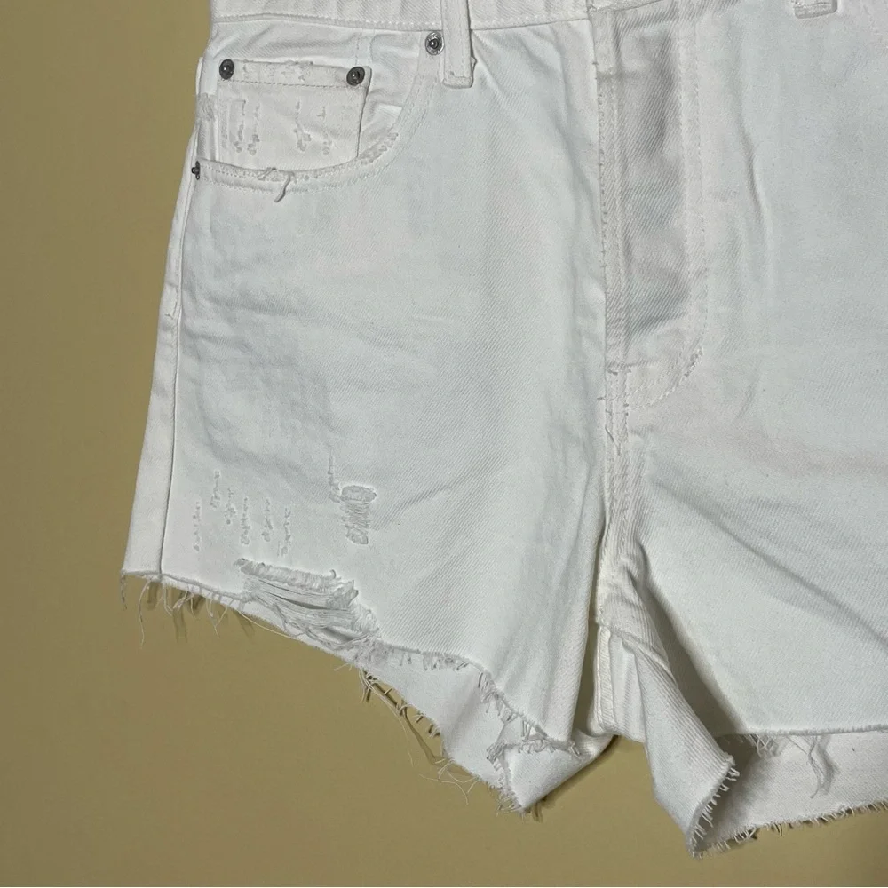 Free People Sofia Distressed High Rise Denim Shorts Size 31 NEW